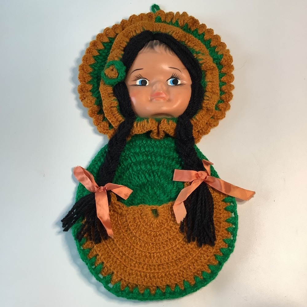 Vintage Wall Hanging Hand‎ Crochet Doll Face Potholder Pocket